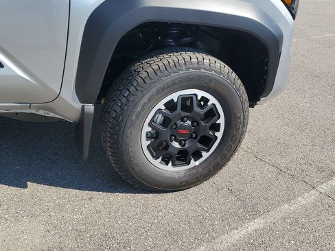 New 2026 Toyota Tacoma TRD Off-Road AWD/4WD image 6