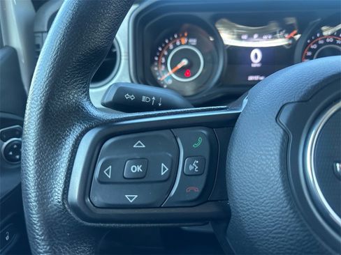 Certified 2024 Jeep Gladiator Sport image 29