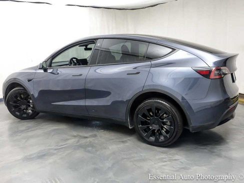 Used 2023 Tesla Model Y Long Range AWD/4WD image 8
