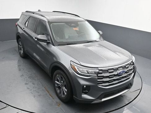 New 2026 Ford Explorer Active w/ Active Comfort Package image 14