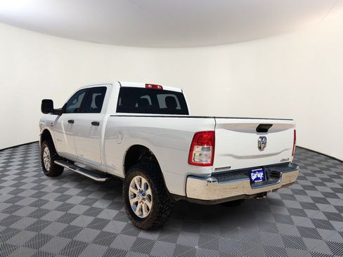 Used 2024 RAM 2500 Big Horn w/ Off Road Package AWD/4WD image 3