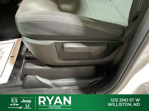 New 2026 RAM 5500 Tradesman w/ Chrome Appearance Group image 27