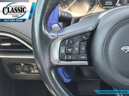 Used 2018 Jaguar XE R-Sport image 26