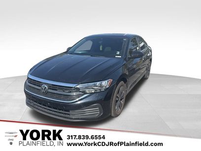 Used 2024 Volkswagen Jetta SE w/ Panoramic Sunroof Package