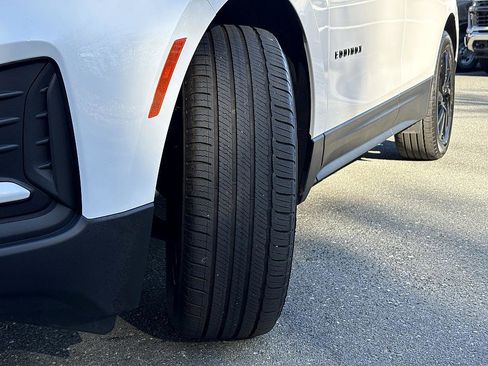 Certified 2024 Chevrolet Equinox LS w/ Sport Edition image 28