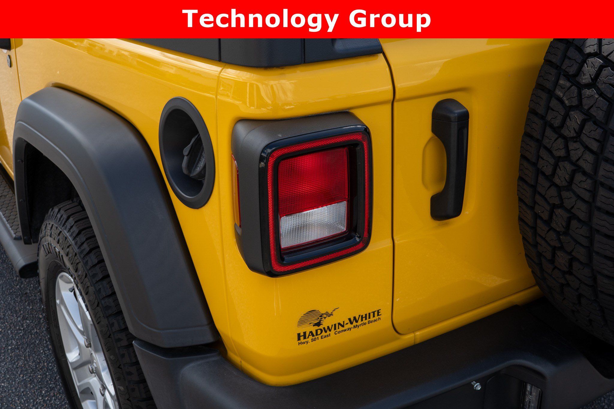 Used 2021 Jeep Wrangler Sport AWD/4WD image 10