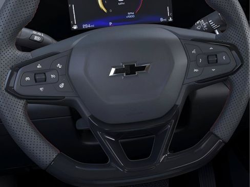 New 2026 Chevrolet Trax RS w/ Sunroof Package FWD image 9