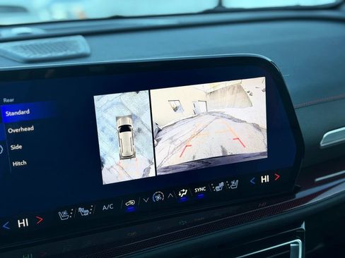 New 2026 Chevrolet Traverse RS w/ LPO, Floor Liner Package image 17