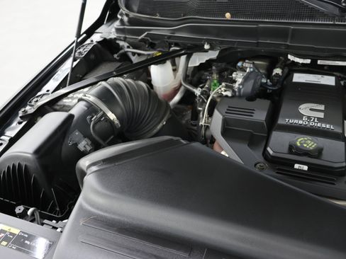 Used 2024 RAM 3500 Big Horn w/ Night Edition image 19