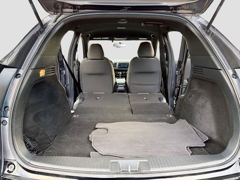 Used 2022 Honda HR-V Sport image 7