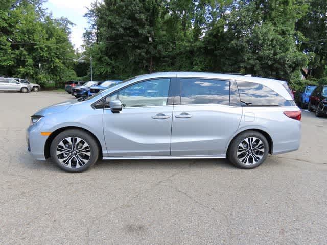 New 2027 Honda Odyssey Elite image 3
