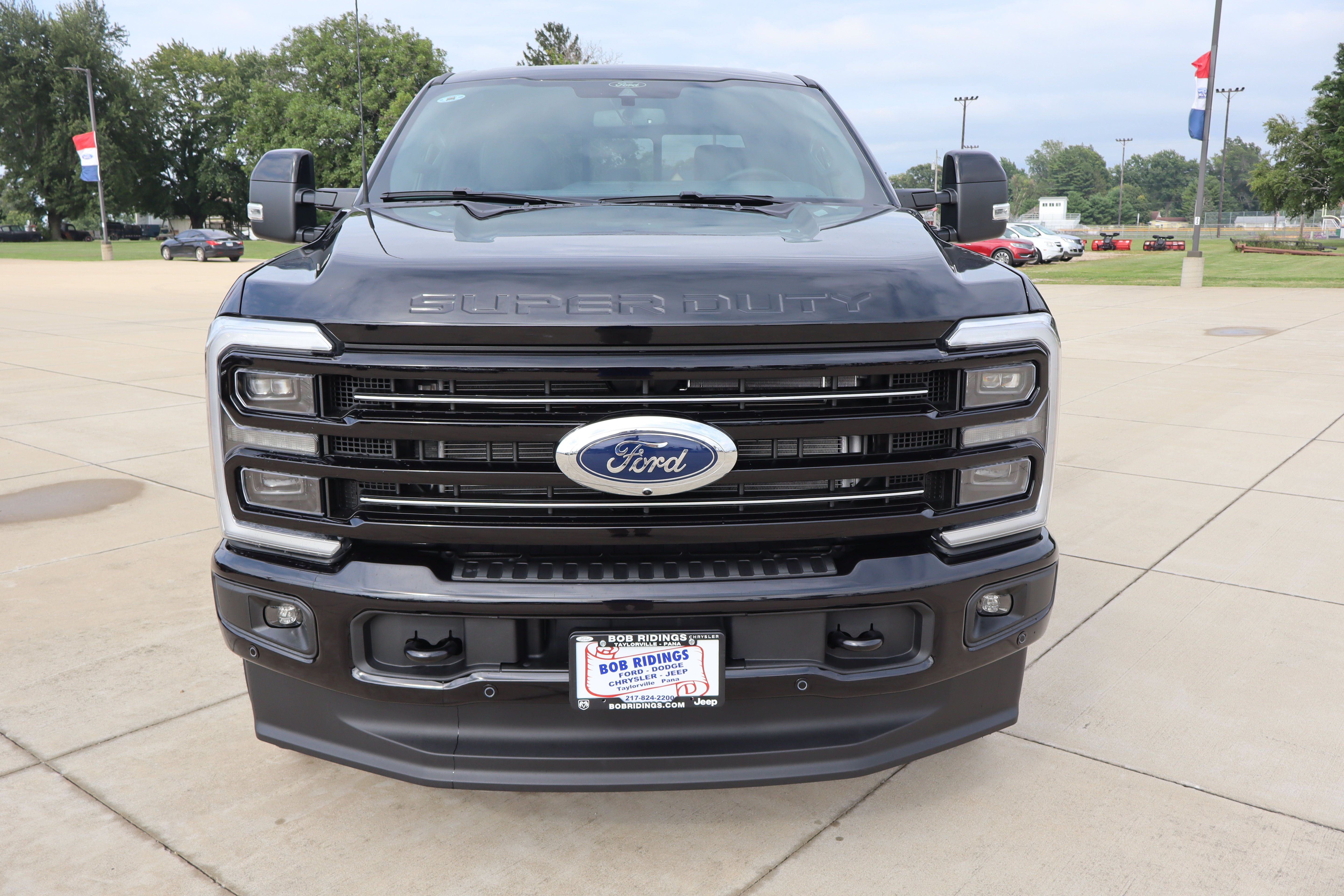 New 2026 Ford F350 Platinum AWD/4WD image 2