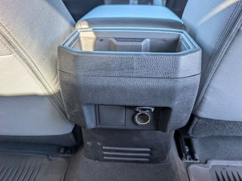 Used 2026 Toyota Tacoma SR5 RWD image 7