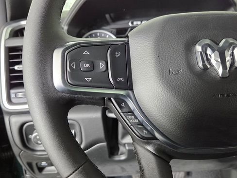 New 2026 RAM 1500 4x4 Crew Cab image 13