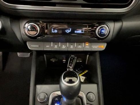 Certified 2023 Hyundai Kona Limited AWD/4WD image 27