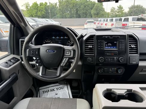 Used 2016 Ford F150 XL w/ Equipment Group 101A Mid AWD/4WD image 19