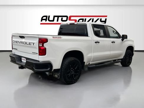 Used 2023 Chevrolet Silverado 1500 Custom Trail Boss w/ LPO, Dark Essentials Package AWD/4WD image 7