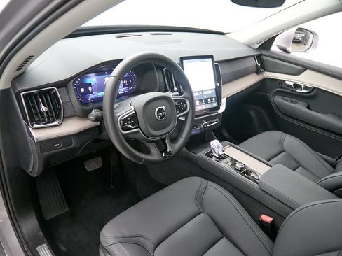 New 2026 Volvo XC90 B6 Plus w/ Protection Package AWD/4WD image 12