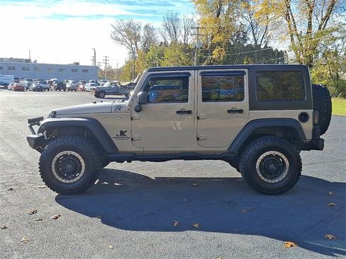 Used 2016 Jeep Wrangler Unlimited Sport w/ Quick Order Package 24S image 7