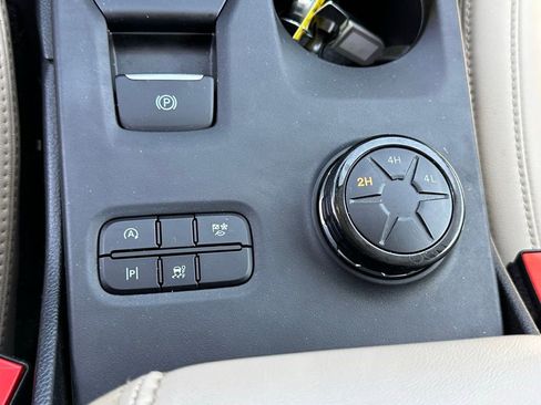 Used 2024 Ford Ranger Lariat image 7