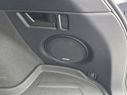 Used 2019 Subaru Outback 2.5i Limited image 14