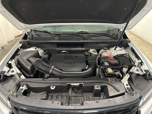 Used 2023 GMC Acadia SLE w/ Driver Convenience Package image 39