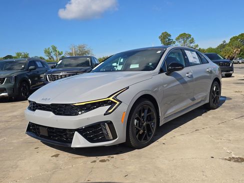 New 2026 Kia K5 GT-Line image 4