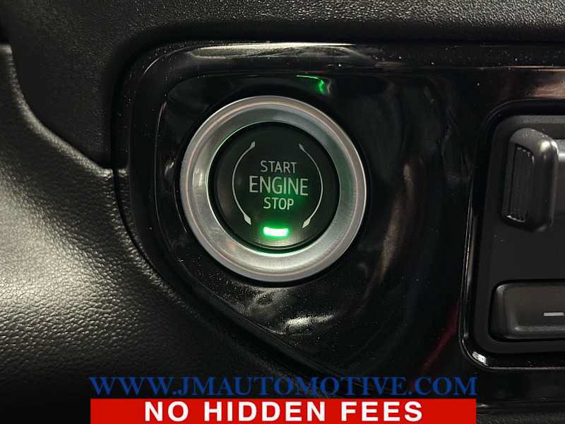 Used 2023 Chevrolet Silverado 1500 High Country w/ High Country Premium Package AWD/4WD image 50