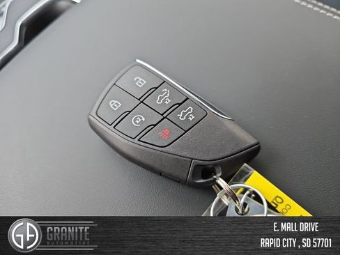 New 2026 GMC Sierra EV Elevation image 28