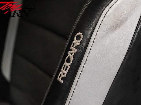 Used 2020 Ford Mustang Shelby GT500 w/ Technology Package image 24