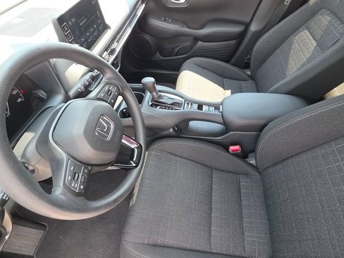 Used 2026 Honda HR-V LX image 12