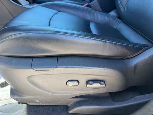 Used 2016 Chevrolet Trax LTZ image 20