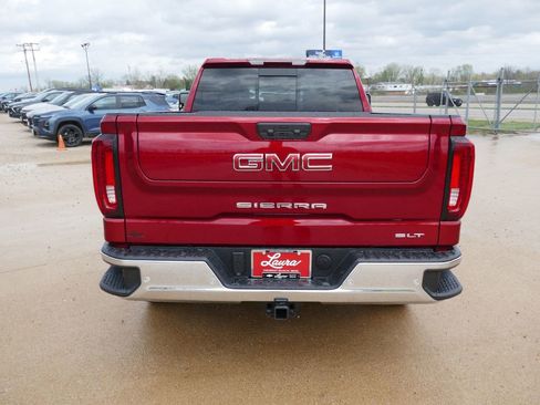 New 2026 GMC Sierra 1500 SLT image 6