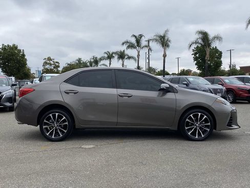 Used 2019 Toyota Corolla SE w/ Carpet Mat Package (TMS) FWD image 43