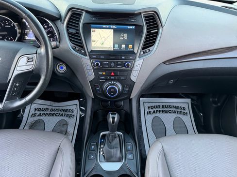 Used 2017 Hyundai Santa Fe Sport AWD/4WD image 23