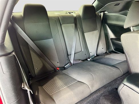 Used 2022 Dodge Challenger GT w/ Blacktop Package image 25