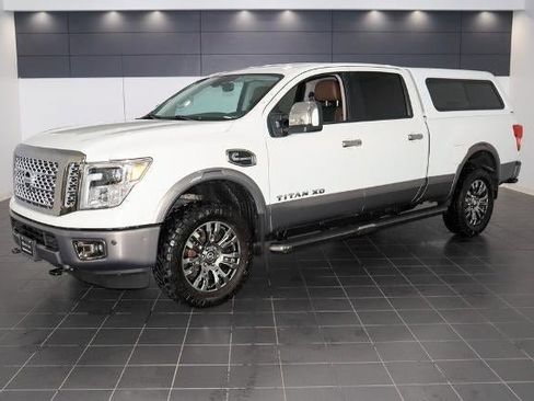 Used 2018 Nissan Titan Platinum Reserve w/ Platinum Utility Package image 1