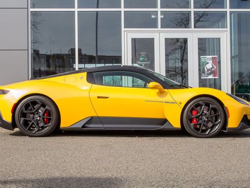 Used 2022 Maserati MC20 Coupe RWD image 5