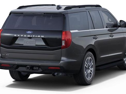 New 2025 Ford Expedition Active image 47
