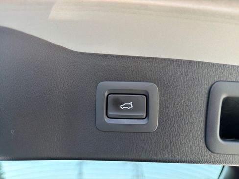 Used 2025 MAZDA CX-5 AWD 2.5 S w/ Preferred Package image 10