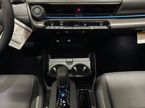 New 2026 Toyota Prius XLE FWD image 25