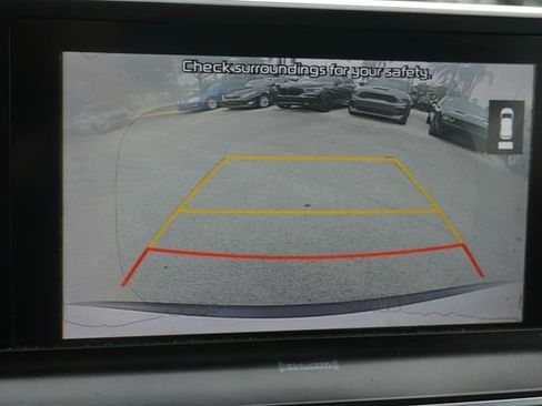 Used 2020 Kia Telluride S w/ S 8 Passenger Seating Package FWD image 9