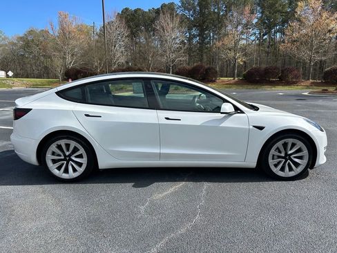 Used 2023 Tesla Model 3 Standard Range image 20