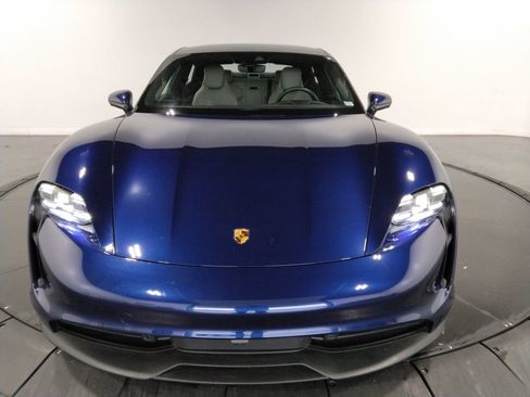 Used 2023 Porsche Taycan w/ Premium Package image 3