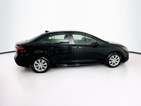 Used 2026 Toyota Corolla LE FWD image 10