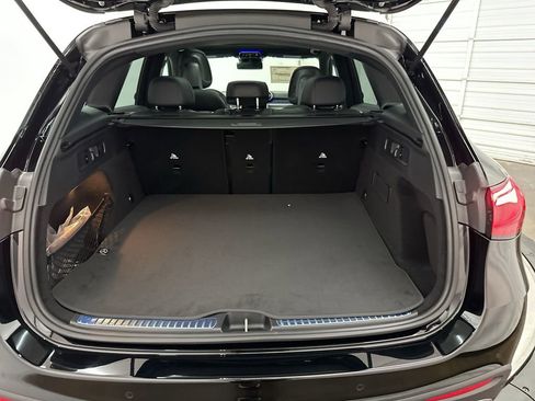 Used 2026 Mercedes-Benz GLC 300 GLC 300 image 24