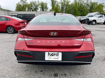 Used 2025 Hyundai Elantra Limited