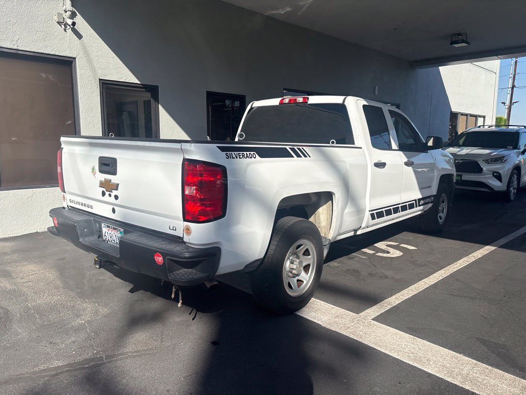 Used 2019 Chevrolet Silverado 1500 W/T RWD image 4