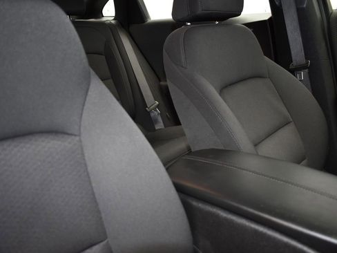 Used 2020 Chevrolet Malibu LT image 26