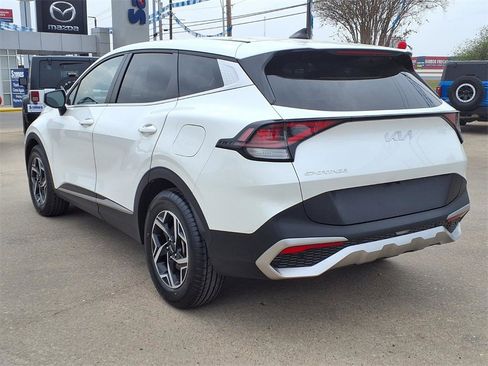 Certified 2023 Kia Sportage LX image 5